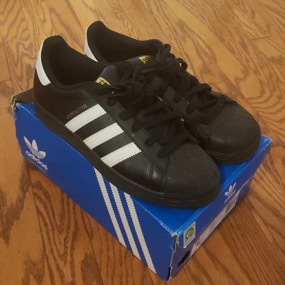 adidas Shoes - 💣ADDIDAS 💣